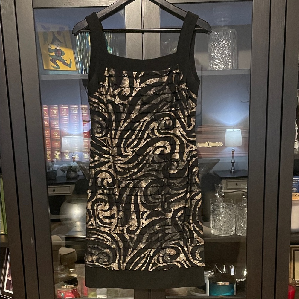 Simon Chang Black and Cream Patterned Mini Dress